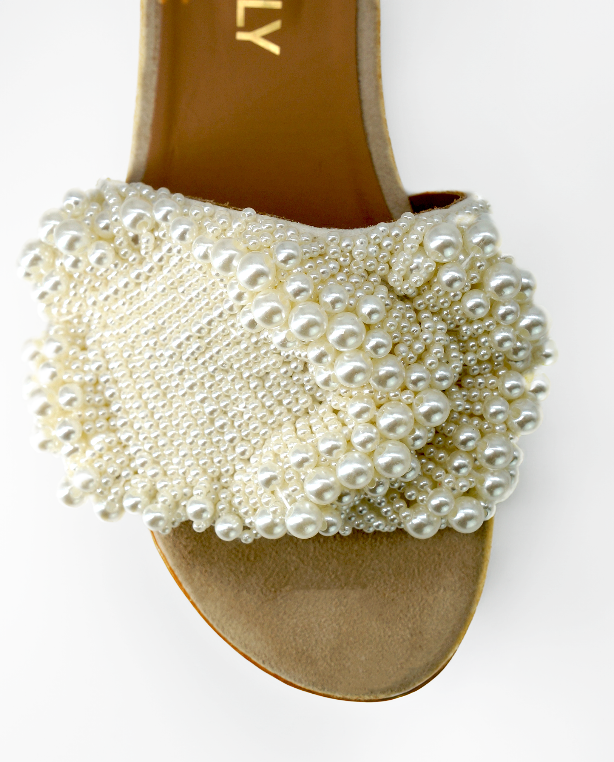 NUR ITALY Bianca Pearl Flat Sandals, color, white and tan