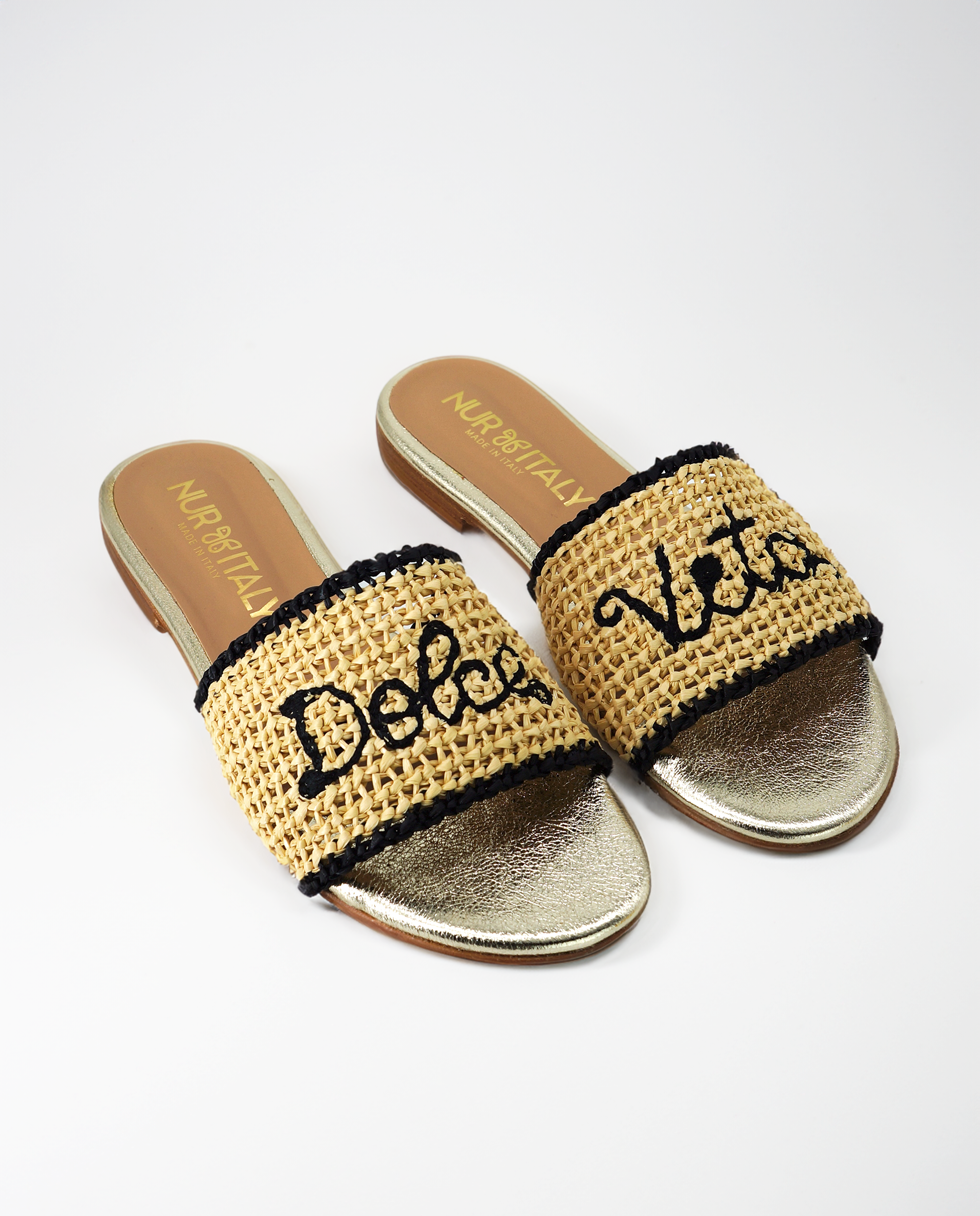 NUR ITALY Martina Raffia Flat Sandal, color, GOLD, BLACK #color_venezia gold