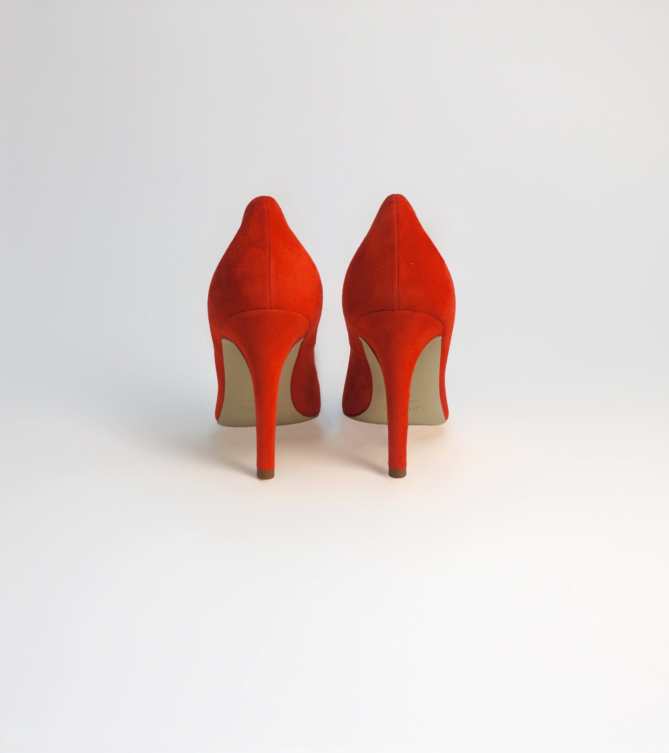#color_rome coral red