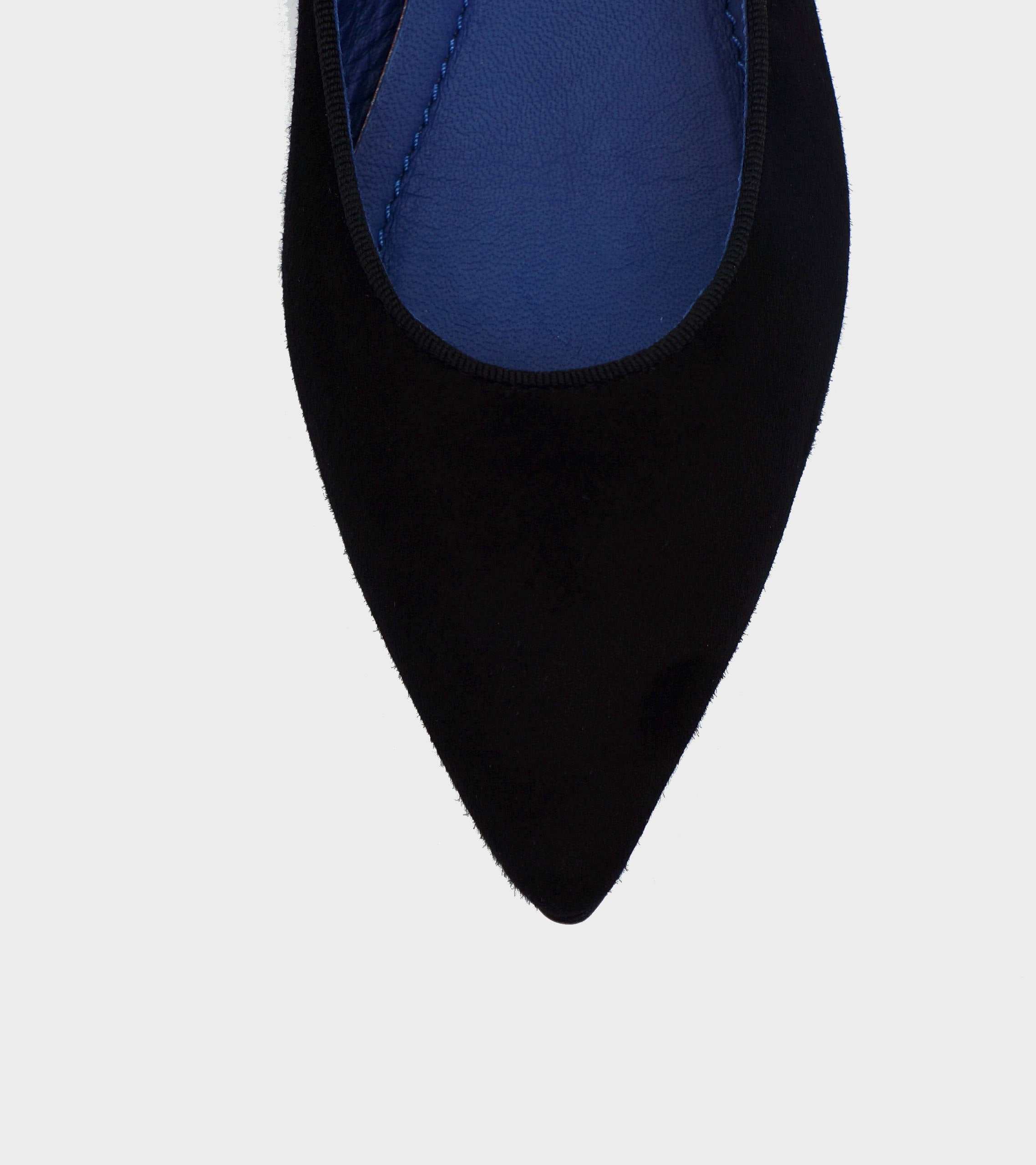 #color_milano black