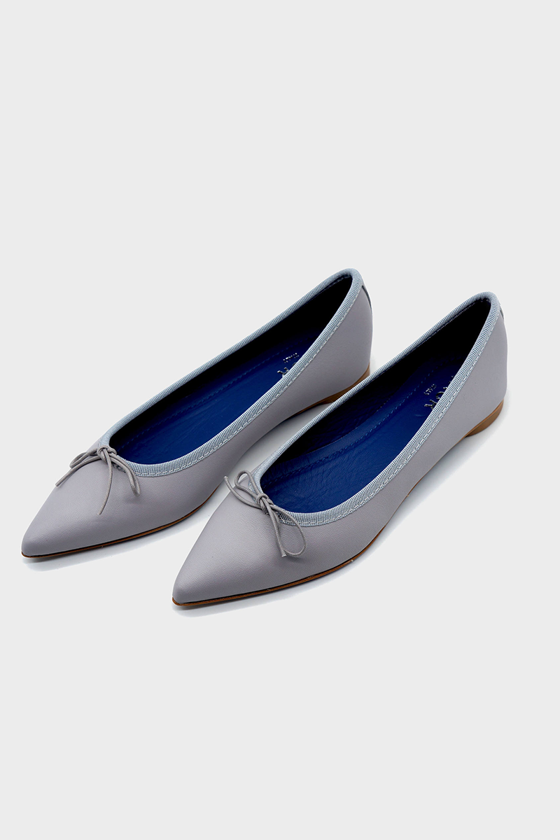 NUR ITALY Isabella Nappa Pointed-Toe Flat, color, Gray #color_modena iron