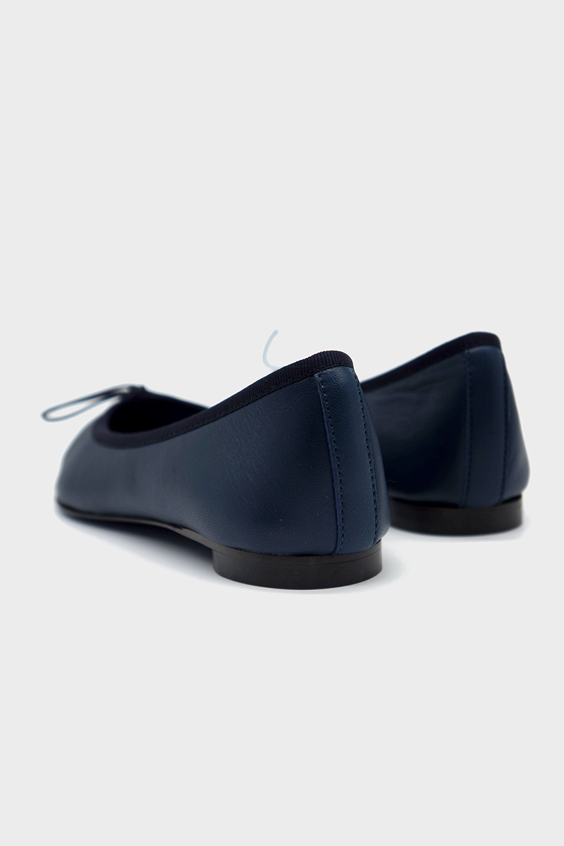 NUR ITALY Isabella Nappa Pointed-Toe Flat, color, NAVY  #color_perugia navy