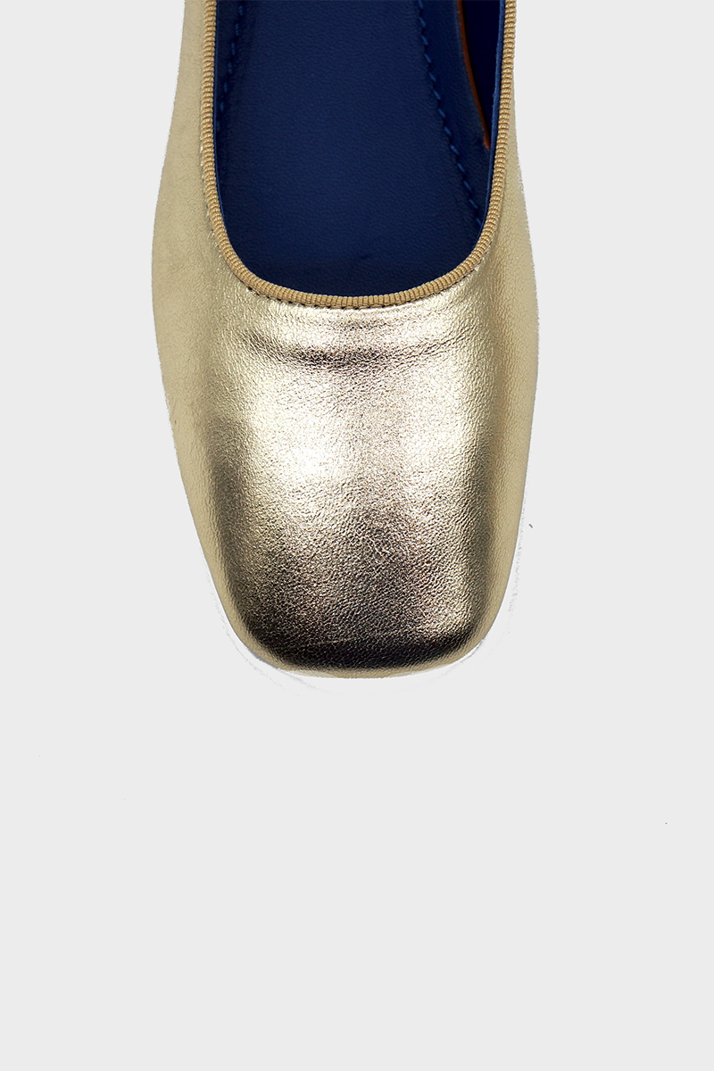 #color_venezia gold