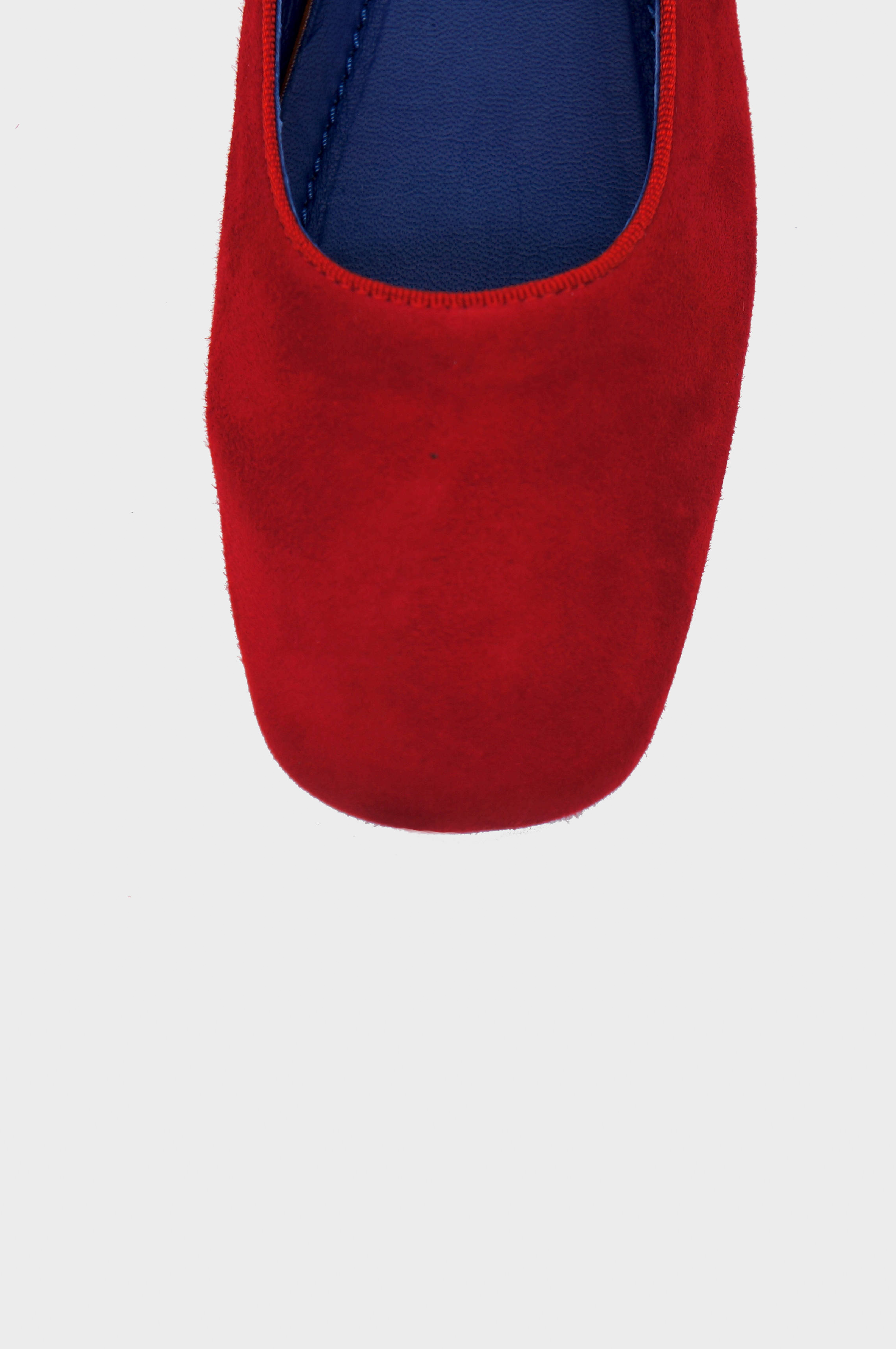 Square-toe detail of Giulia Suede Ballerina Flat, Color, RED #color_varese fire