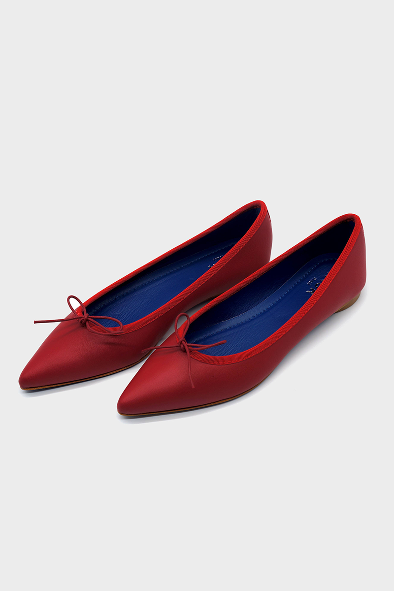 NUR ITALY Isabella Nappa Pointed-Toe Flat, color, RED #color_varese fire