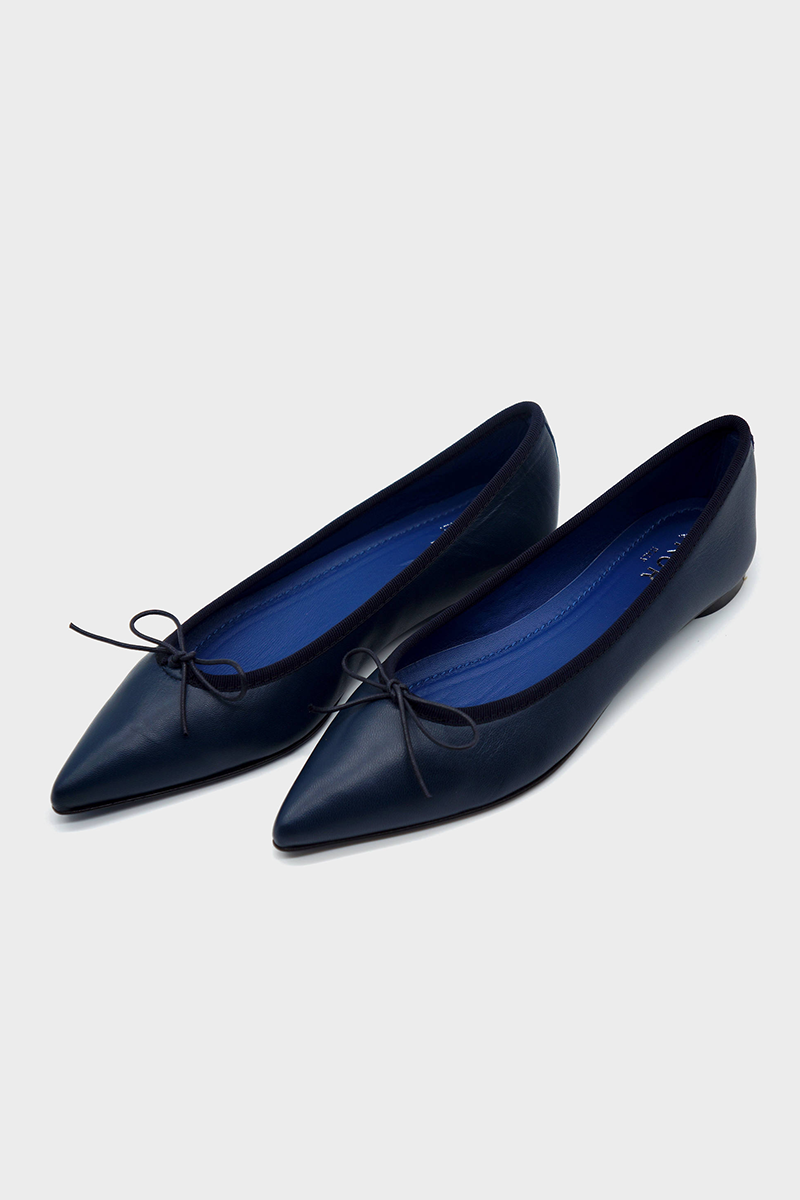 NUR ITALY Isabella Nappa Pointed-Toe Flat, color, NAVY #color_perugia navy