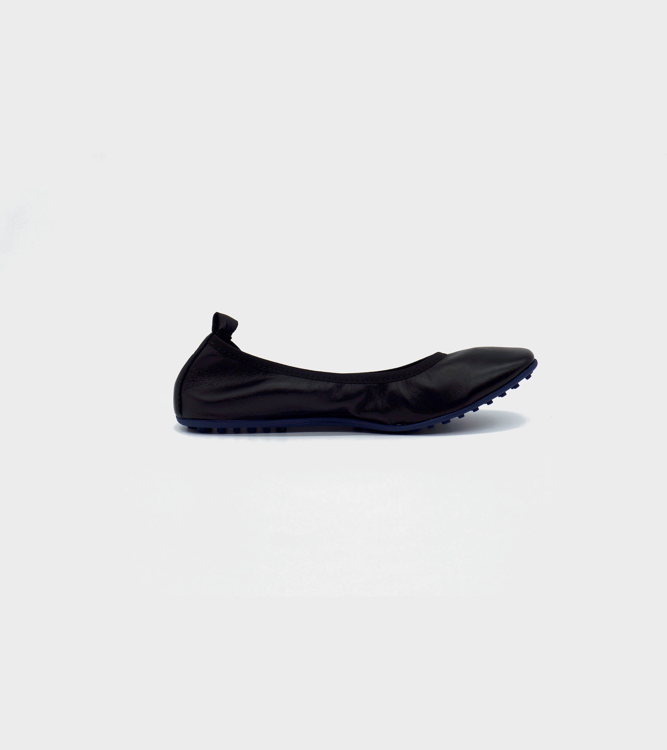 #color_milano black
