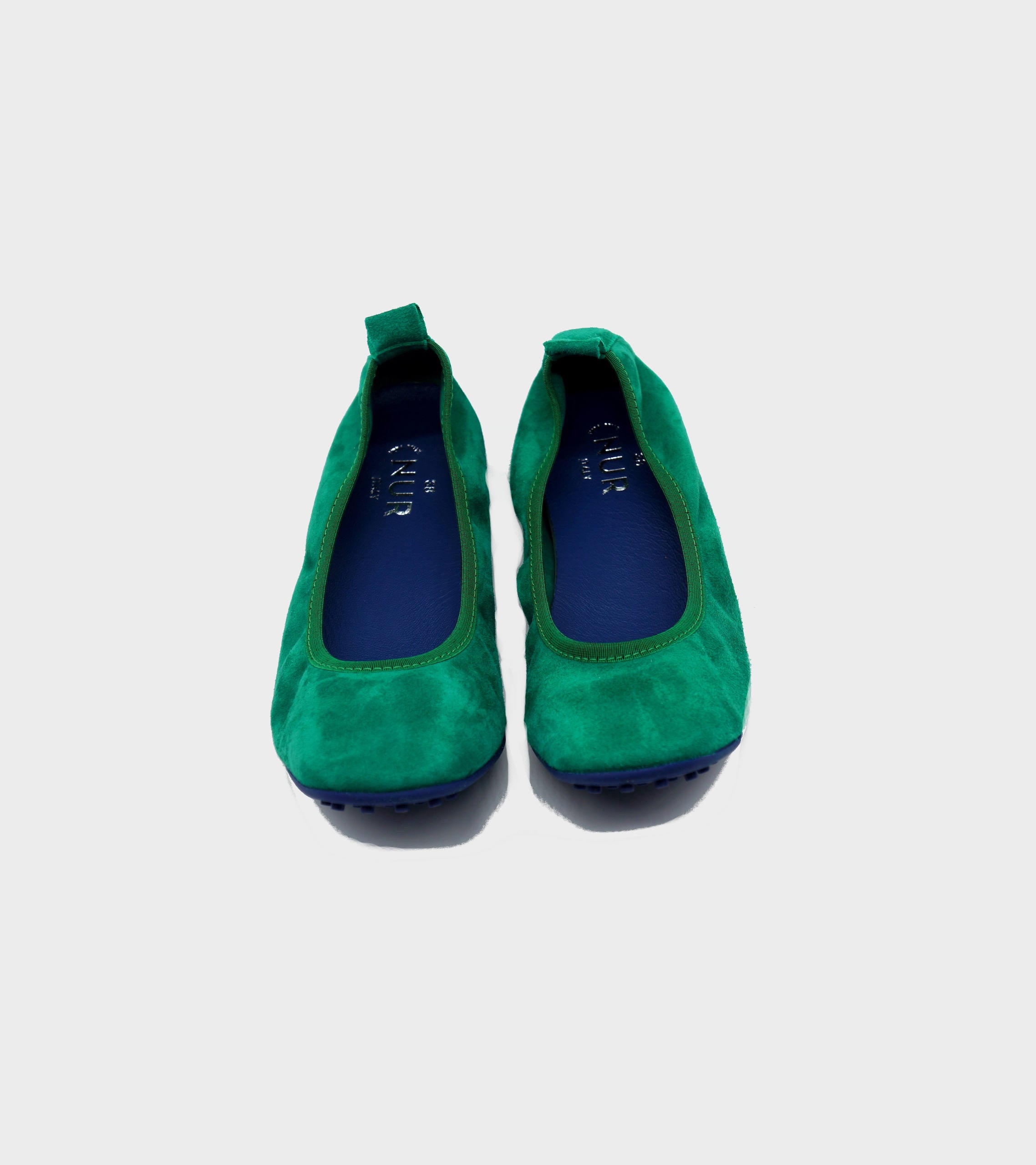 #color_torino emerald