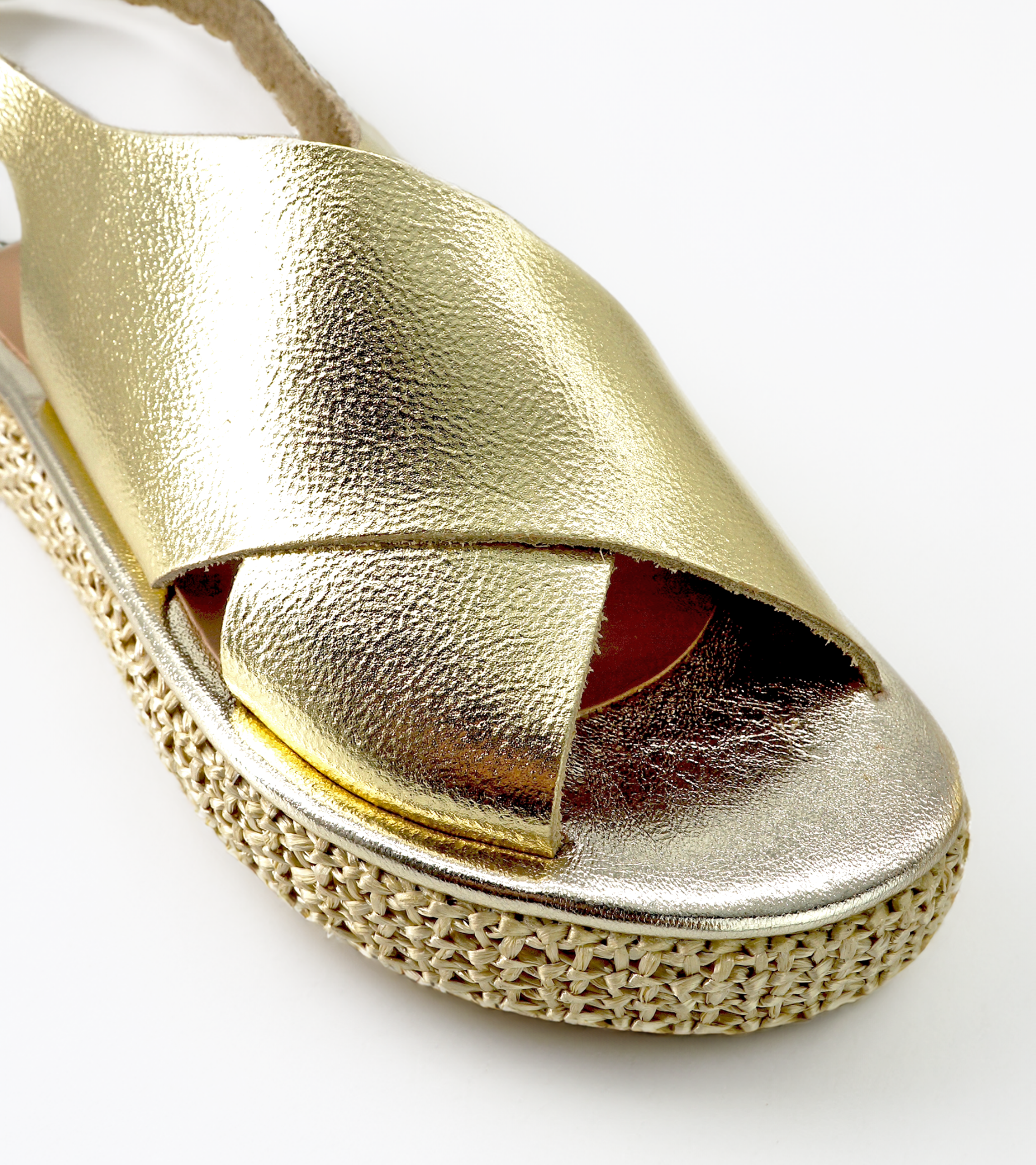 NUR ITALY Vittoria Metallic Flatform Sandal, color, GOLD
